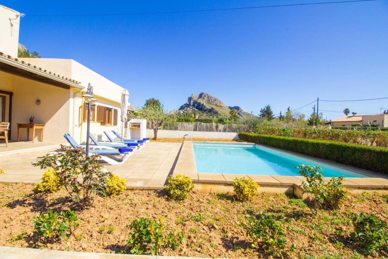 Vakantiehuis Cozy Chalet With Wifi And A / C Port de Pollença