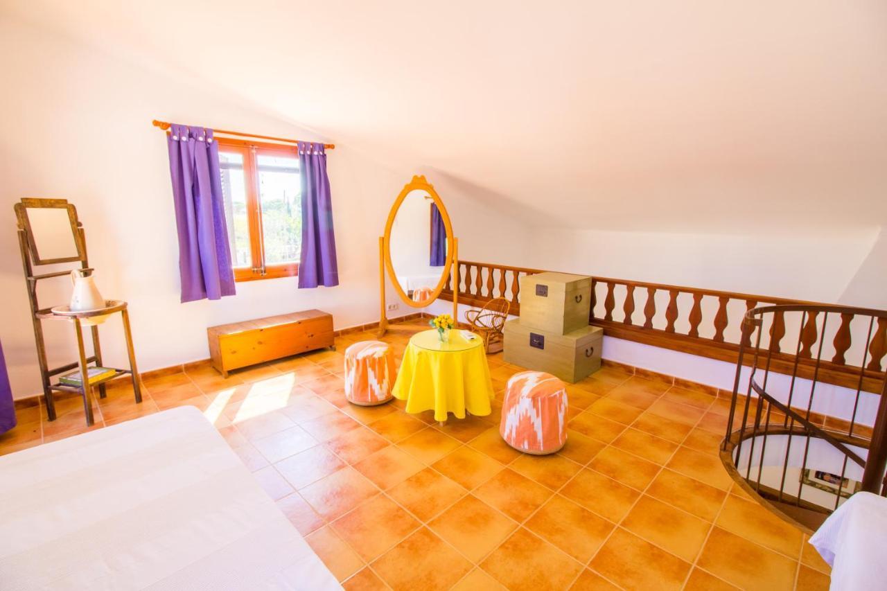 Vakantiehuis Cozy Chalet With Wifi And A / C Port de Pollença