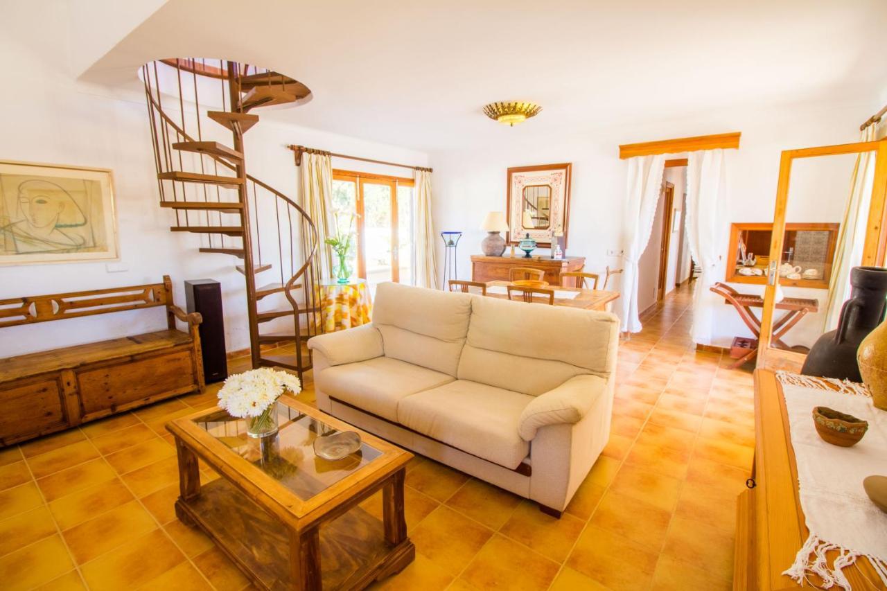Cozy Chalet With Wifi And A / C Holiday home